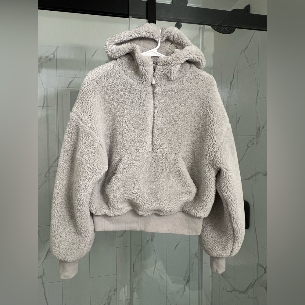 Alo Yoga Foxy Sherpa Pullover Jacket